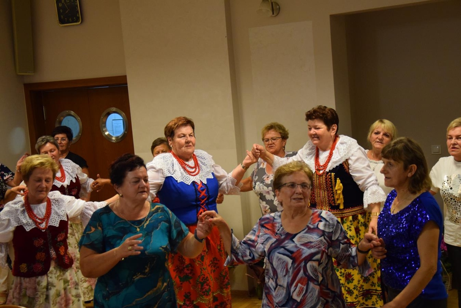 Zdjęcie w galerii na portalu naszwodzislaw.com: Koło Gospodyń Wiejskich z Połomi obchodziło jubileusz 95-lecia [FOTO] wiadomości z regionu