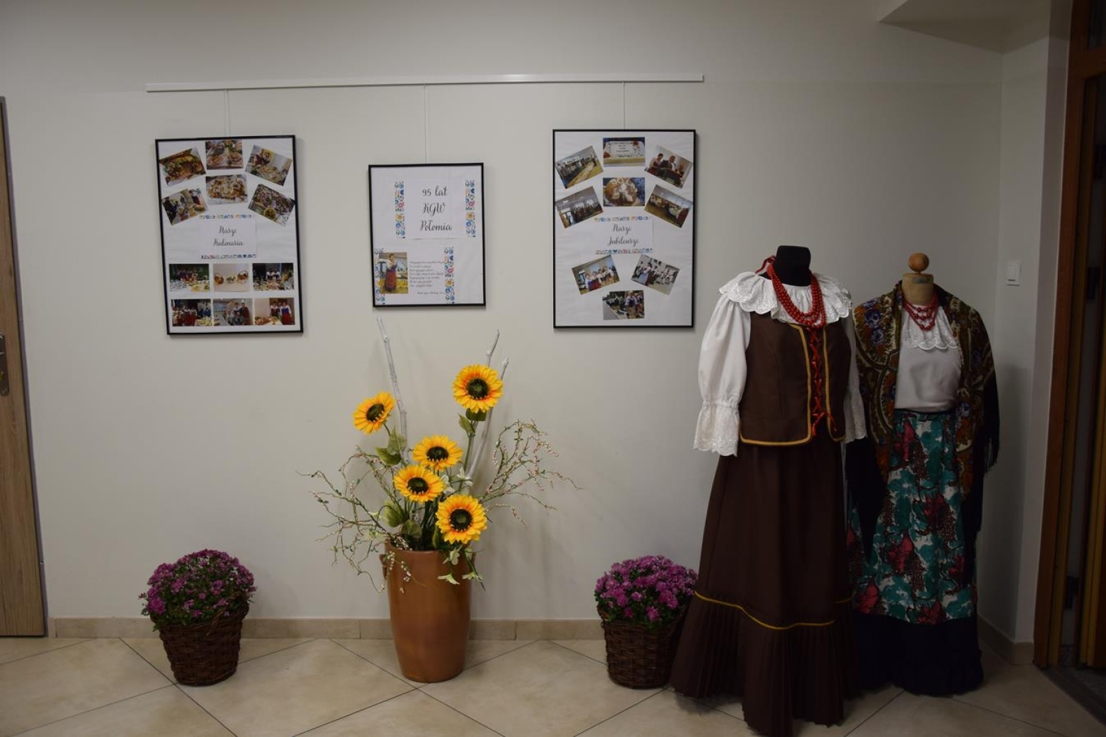 Zdjęcie w galerii na portalu naszwodzislaw.com: Koło Gospodyń Wiejskich z Połomi obchodziło jubileusz 95-lecia [FOTO] wiadomości z regionu