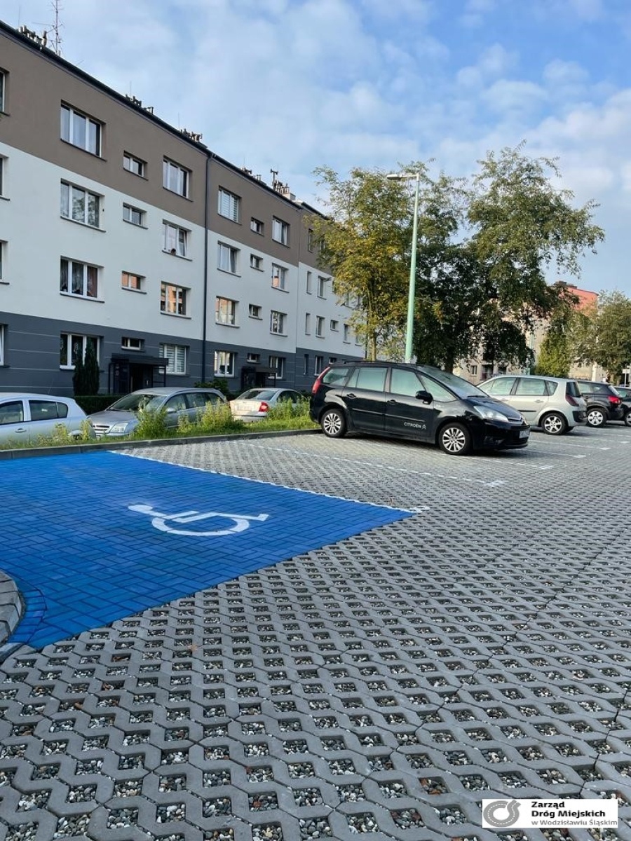 Zdjęcie w galerii na portalu naszwodzislaw.com: Zakończyła się przebudowa parkingu przy ul. Orzeszkowej wiadomości z regionu