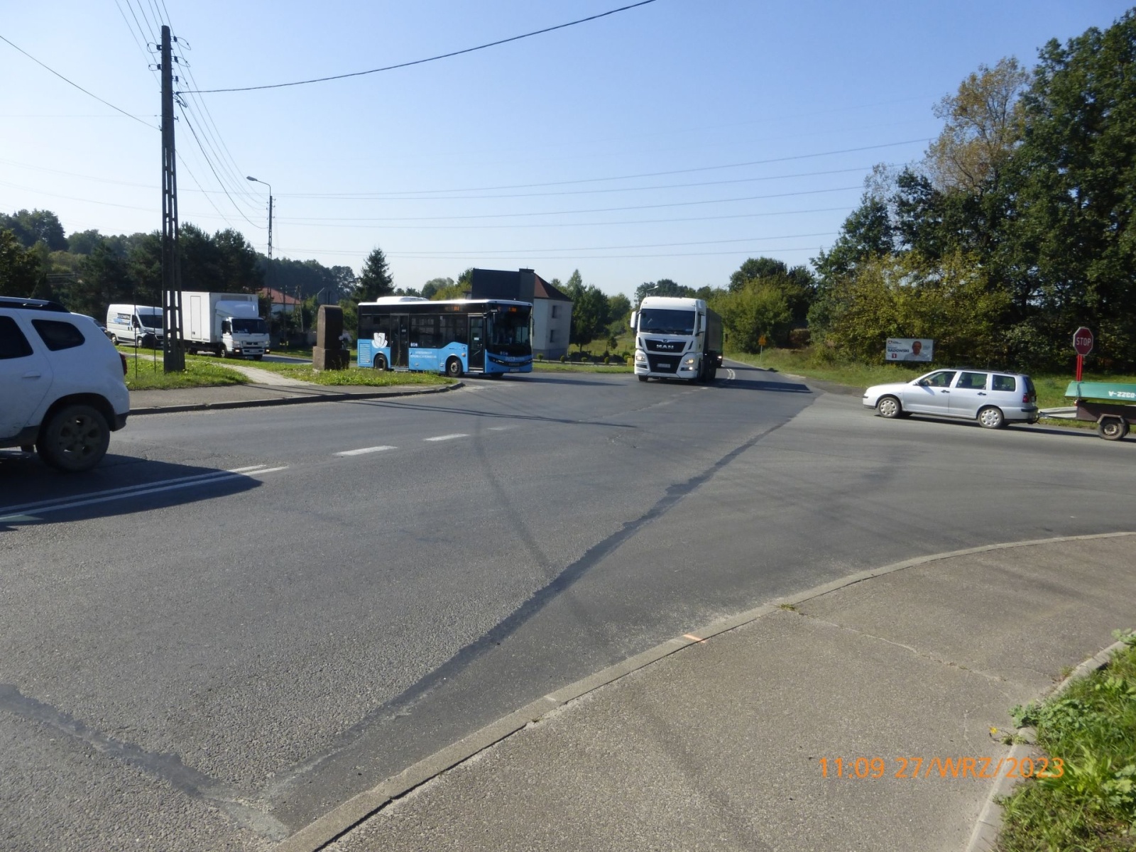 Zdjęcie w galerii na portalu naszwodzislaw.com: Będzie bezpieczniej na skrzyżowaniach wiadomości z regionu