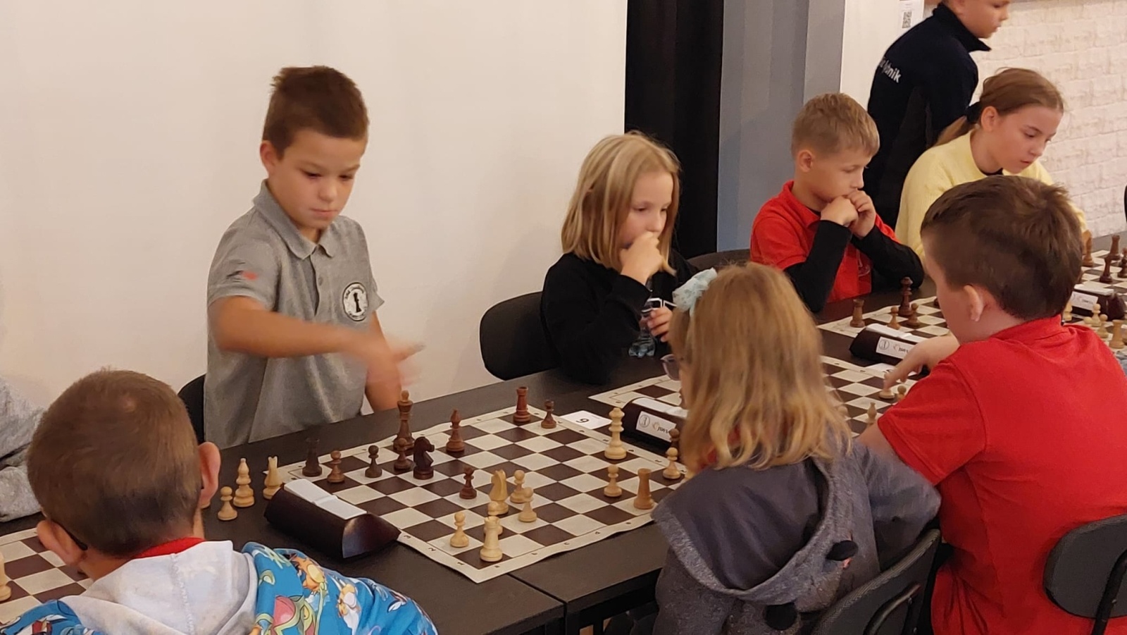 Zdjęcie w galerii na portalu naszwodzislaw.com: Balaton areną szachowych zmagań. Gracze gorzyckiego Gambitu w czołówce wiadomości z regionu