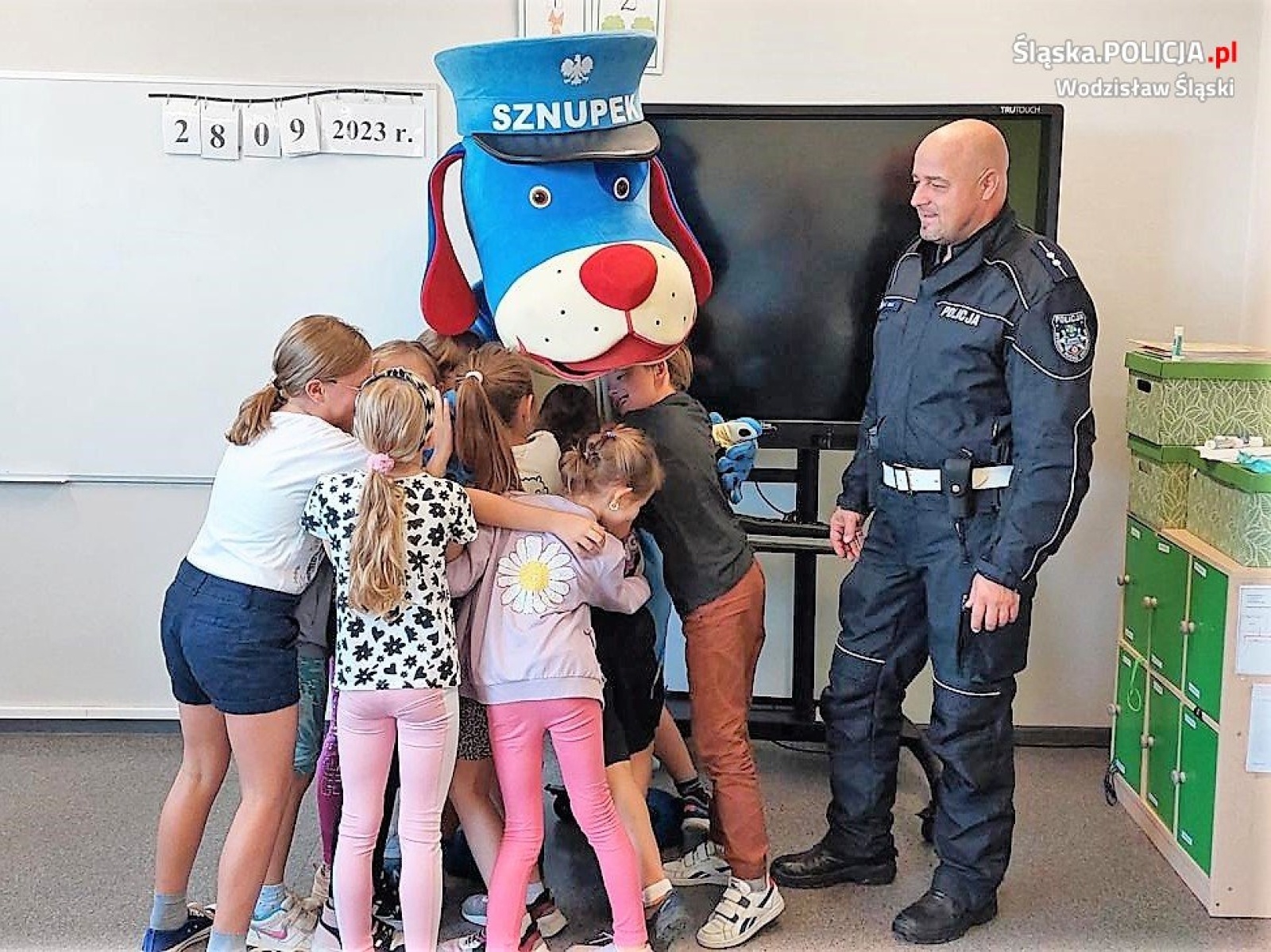 Zdjęcie w galerii na portalu naszwodzislaw.com: Dzieci z SP 2 przypomniały sobie zasady ruchu drogowego wiadomości z regionu