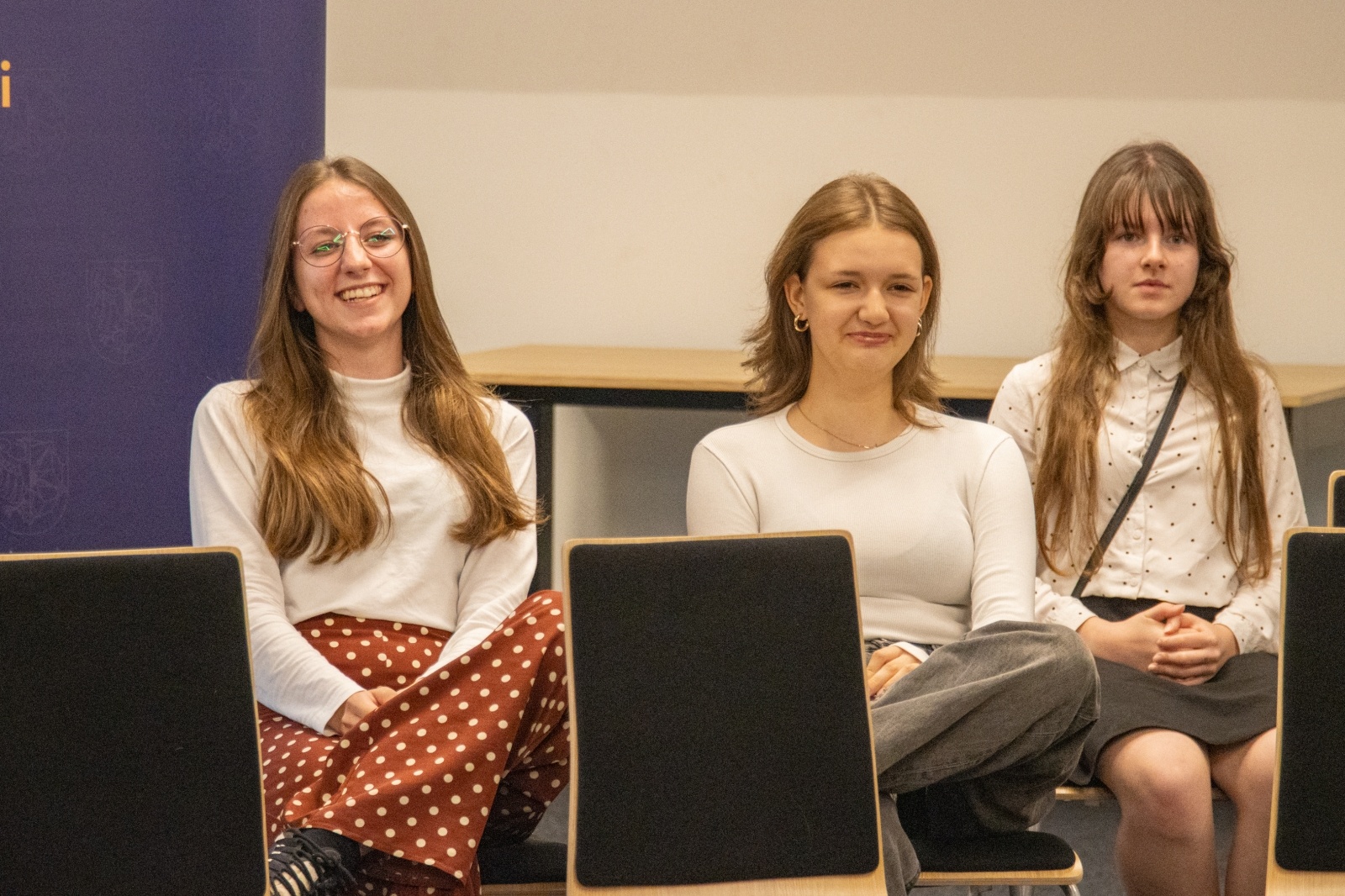 Zdjęcie w galerii na portalu naszwodzislaw.com: Wodzisław Śląski. Prezydent dyskutował z młodzieżą wiadomości z regionu