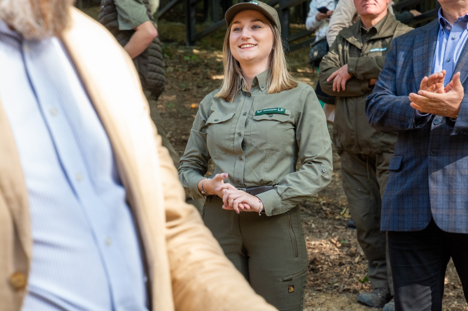 Zdjęcie w galerii na portalu naszwodzislaw.com: Król puszczy wrócił nad górną Odrę. Żubrowisko w Raciborzu Brzeziu zasiedlone [FOTO i WIDEO] wiadomości z regionu