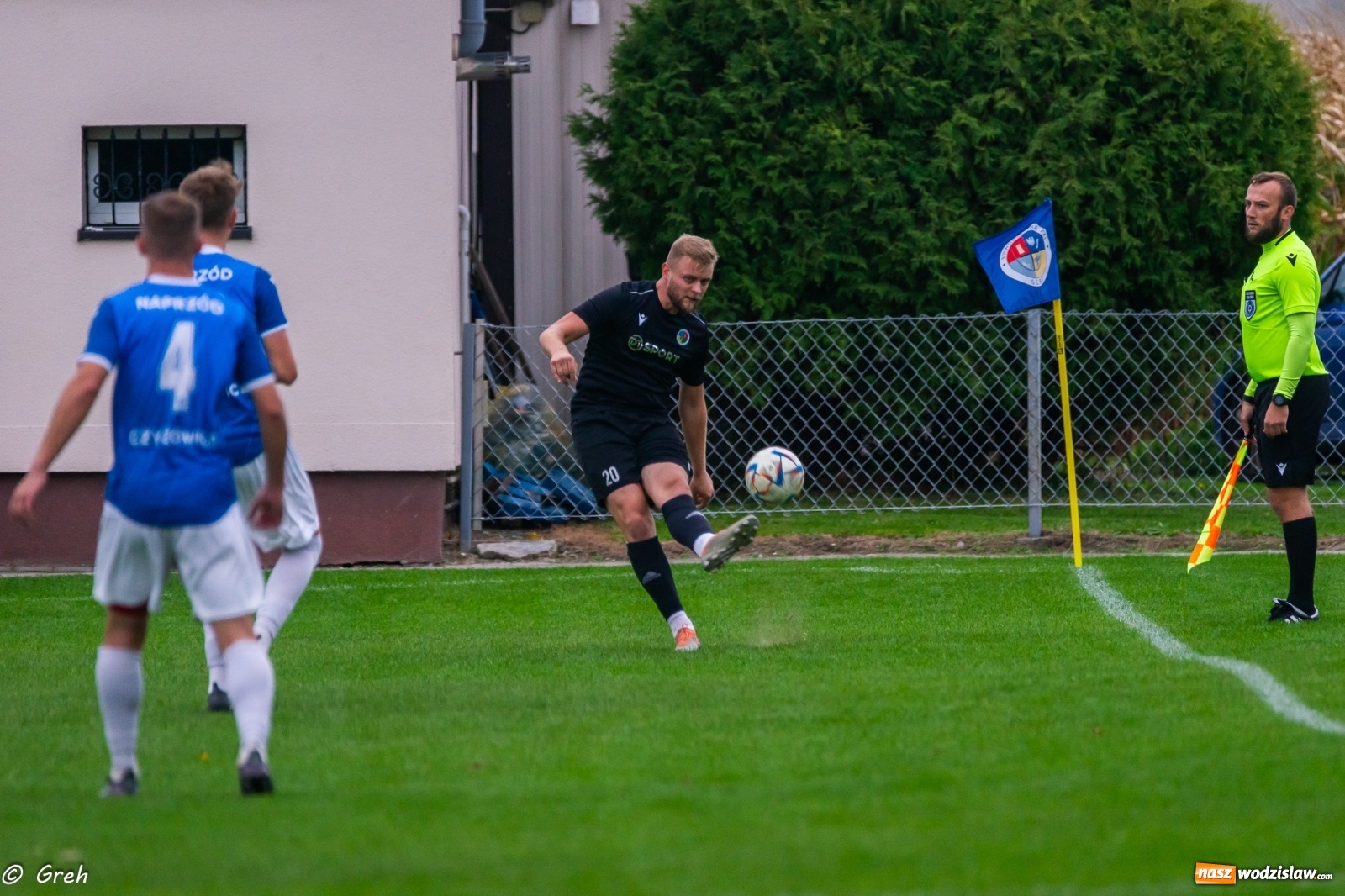 Zdjęcie w galerii na portalu naszwodzislaw.com: Klasa okręgowa. Naprzód Czyżowice bez punktów w Krzyżanowicach [FOTO] wiadomości z regionu