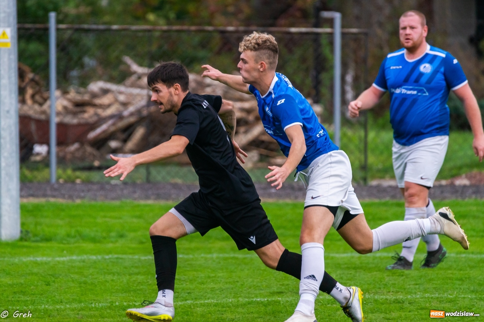 Zdjęcie w galerii na portalu naszwodzislaw.com: Klasa okręgowa. Naprzód Czyżowice bez punktów w Krzyżanowicach [FOTO] wiadomości z regionu