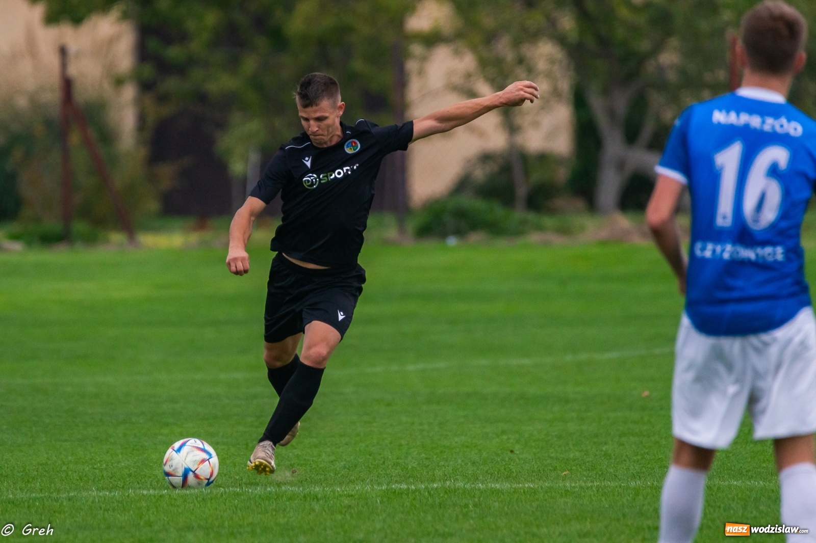 Zdjęcie w galerii na portalu naszwodzislaw.com: Klasa okręgowa. Naprzód Czyżowice bez punktów w Krzyżanowicach [FOTO] wiadomości z regionu