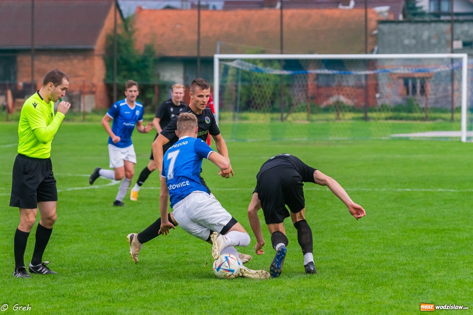 Zdjęcie w galerii na portalu naszwodzislaw.com: Klasa okręgowa. Naprzód Czyżowice bez punktów w Krzyżanowicach [FOTO] wiadomości z regionu