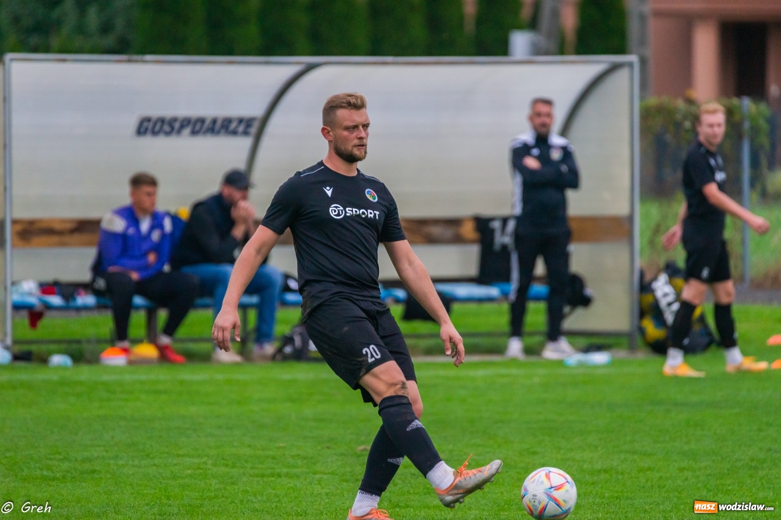 Zdjęcie w galerii na portalu naszwodzislaw.com: Klasa okręgowa. Naprzód Czyżowice bez punktów w Krzyżanowicach [FOTO] wiadomości z regionu