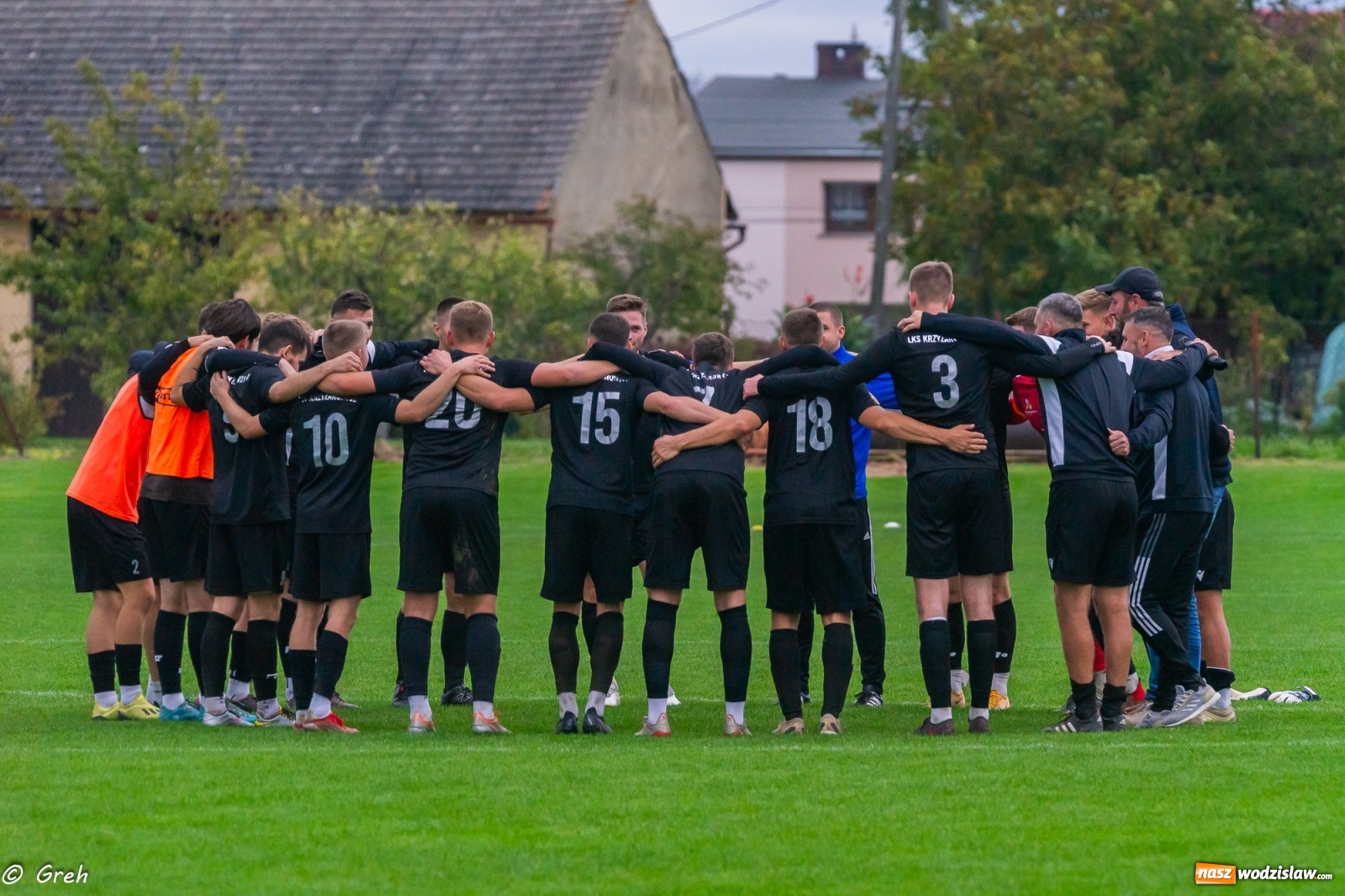Zdjęcie w galerii na portalu naszwodzislaw.com: Klasa okręgowa. Naprzód Czyżowice bez punktów w Krzyżanowicach [FOTO] wiadomości z regionu