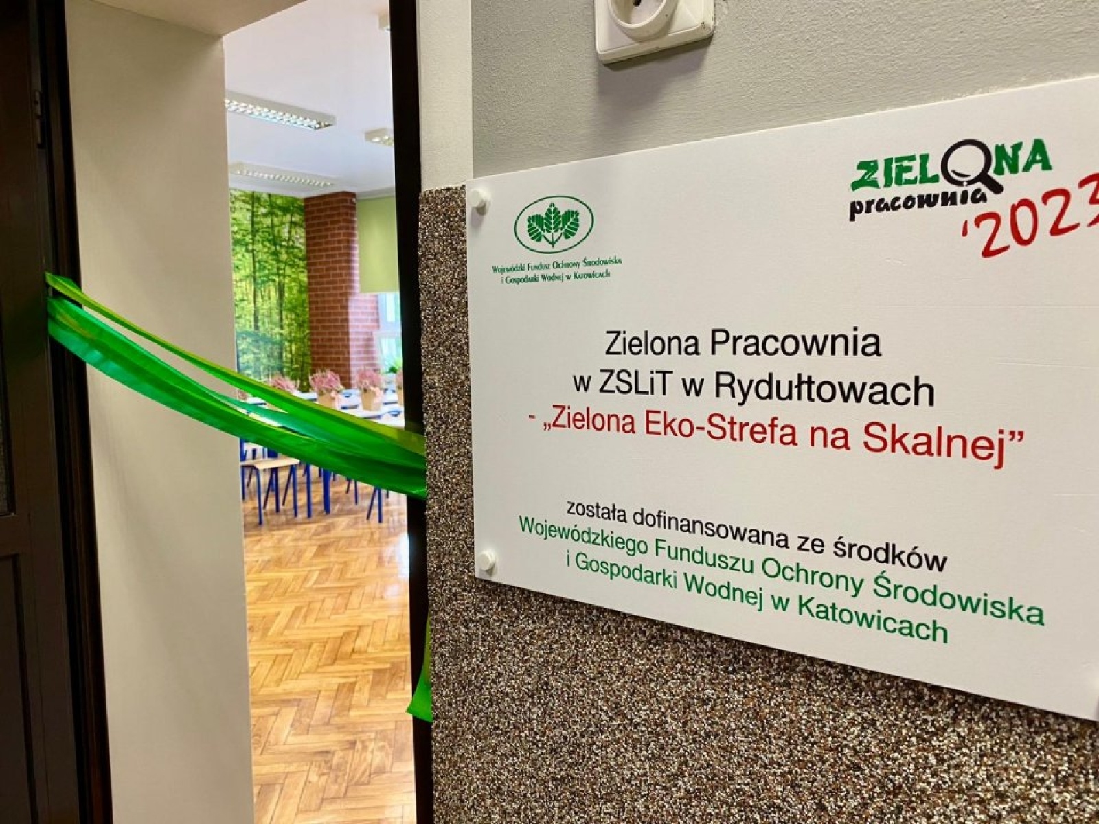 Zdjęcie w galerii na portalu naszwodzislaw.com: W Rydułtowach otwarto zieloną pracownię wiadomości z regionu