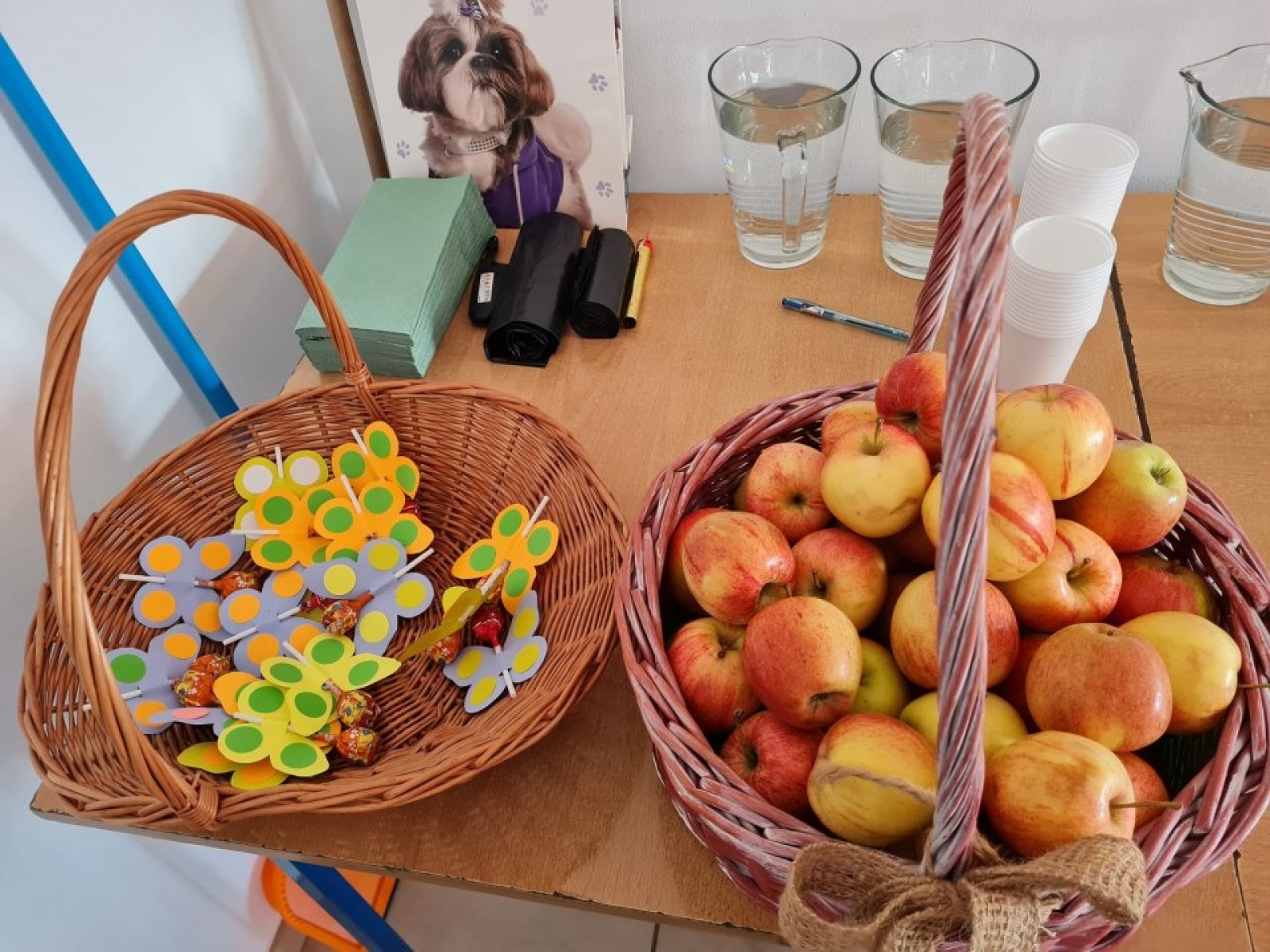 Zdjęcie w galerii na portalu naszwodzislaw.com: Urodziny Misia w rydułtowskiej bibliotece wiadomości z regionu