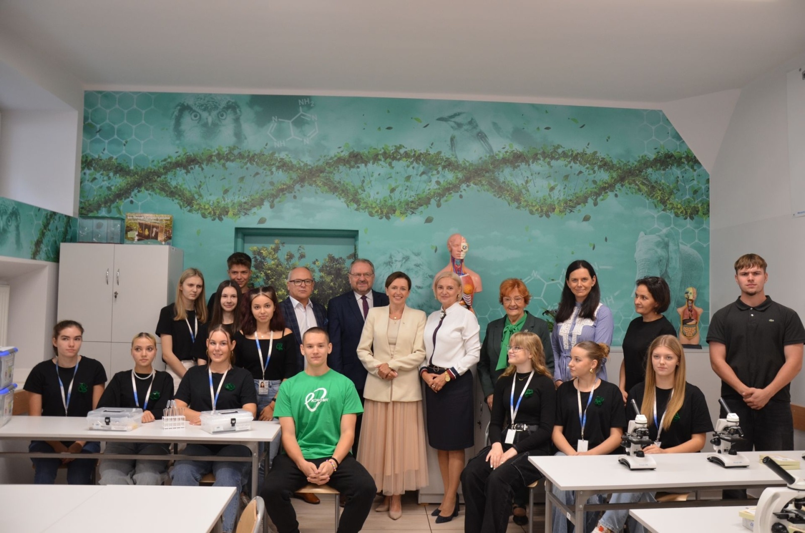 Zdjęcie w galerii na portalu naszwodzislaw.com: W wodzisławskim Ekonomiku powstał EKOBiom wiadomości z regionu