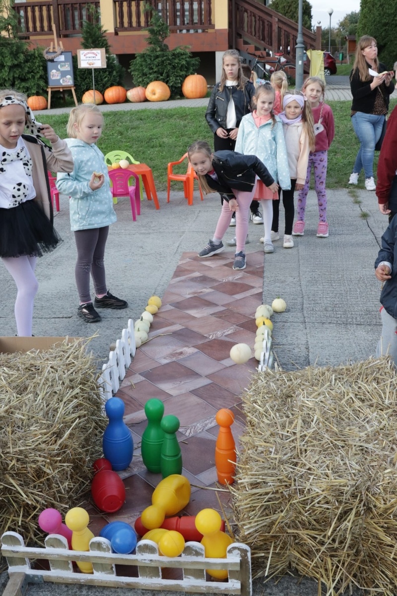 Zdjęcie w galerii na portalu naszwodzislaw.com: Festiwal Dyniowe Love w Osinach [FOTO] wiadomości z regionu