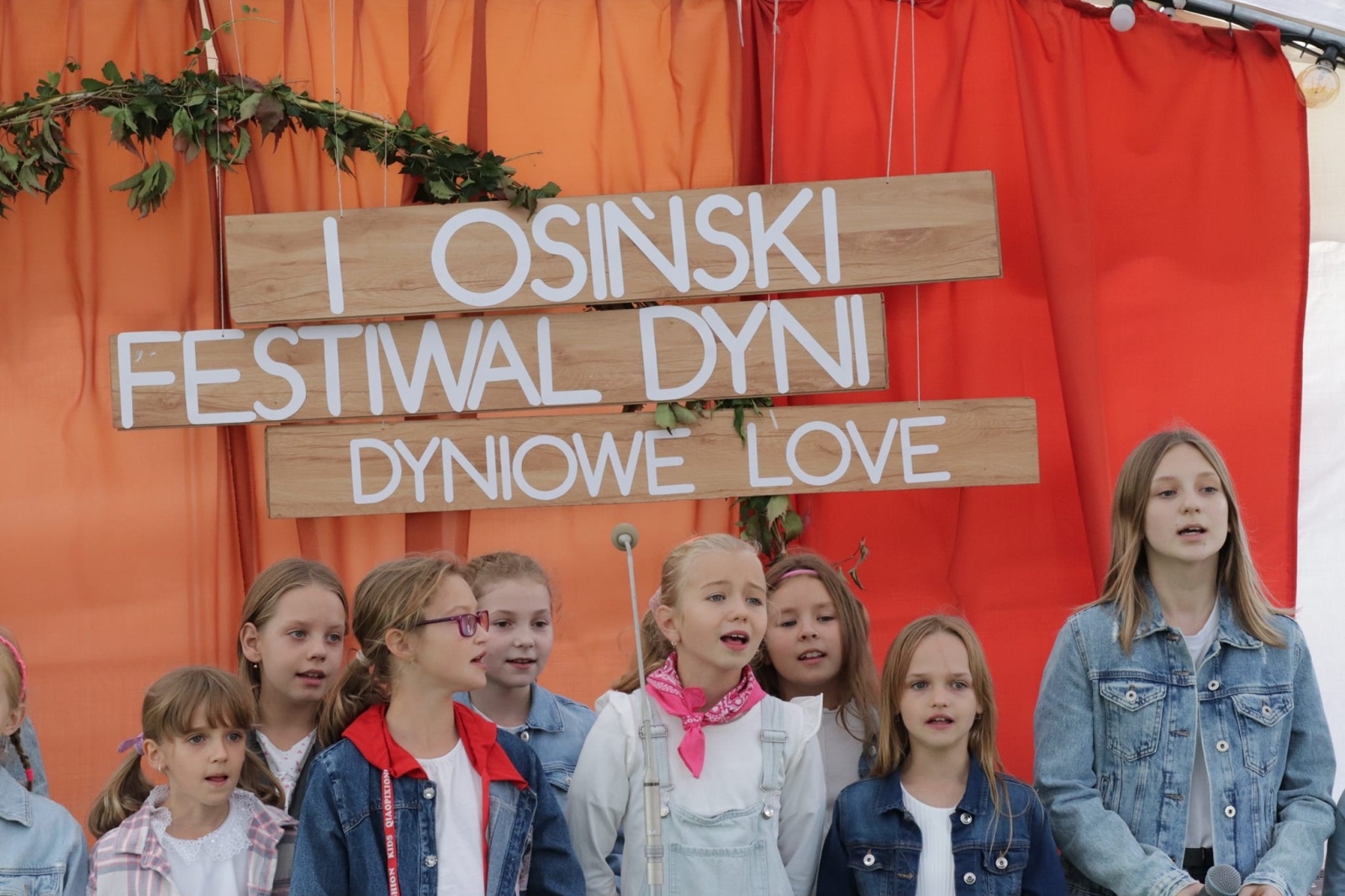 Zdjęcie w galerii na portalu naszwodzislaw.com: Festiwal Dyniowe Love w Osinach [FOTO] wiadomości z regionu