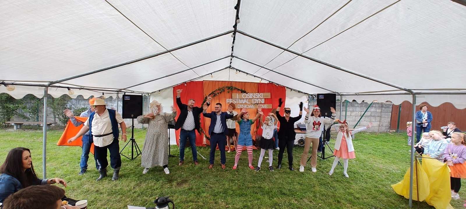 Zdjęcie w galerii na portalu naszwodzislaw.com: Festiwal Dyniowe Love w Osinach [FOTO] wiadomości z regionu