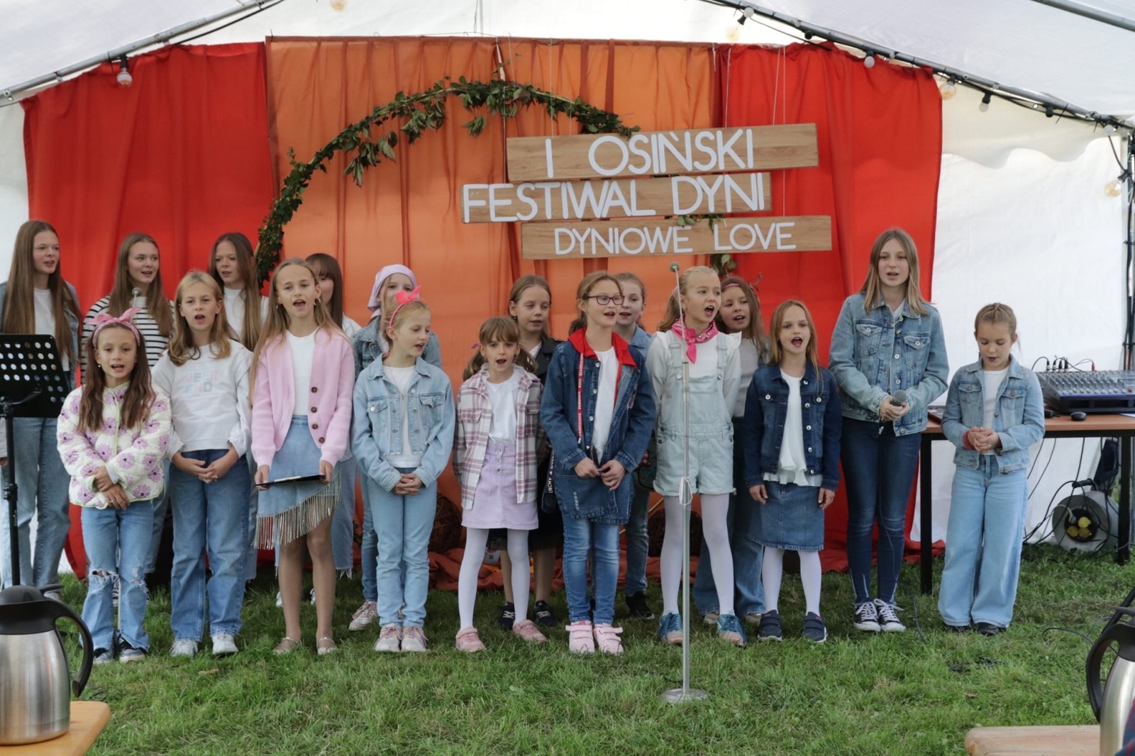 Zdjęcie w galerii na portalu naszwodzislaw.com: Festiwal Dyniowe Love w Osinach [FOTO] wiadomości z regionu