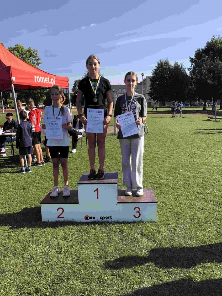Zdjęcie w galerii na portalu naszwodzislaw.com: Rydułtowy. Mistrzostwa szkół podstawowych w lekkoatletyce wiadomości z regionu