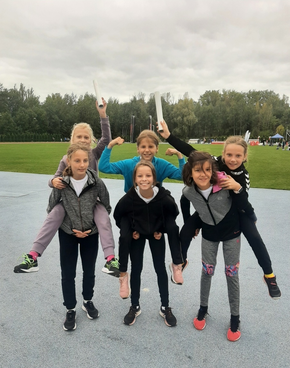 Zdjęcie w galerii na portalu naszwodzislaw.com: UKS Diament Godów zakończył sezon lekkoatletyczny wiadomości z regionu