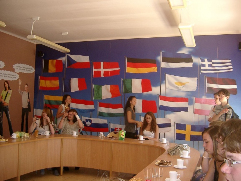 Zdjęcie w galerii na portalu naszwodzislaw.com: Goście II LO oczarowani Wisłą i Małyszem wiadomości z regionu