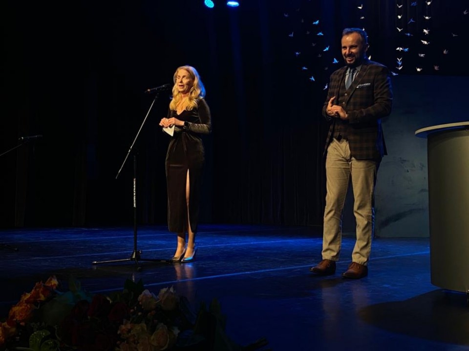 Zdjęcie w galerii na portalu naszwodzislaw.com: Rydułtowscy nauczyciele i pracownicy oświaty świętowali Dzień Edukacji Narodowej [FOTO] wiadomości z regionu