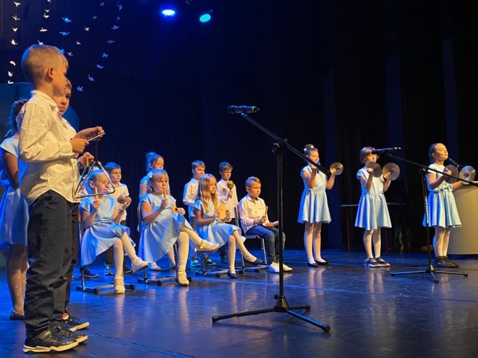 Zdjęcie w galerii na portalu naszwodzislaw.com: Rydułtowscy nauczyciele i pracownicy oświaty świętowali Dzień Edukacji Narodowej [FOTO] wiadomości z regionu