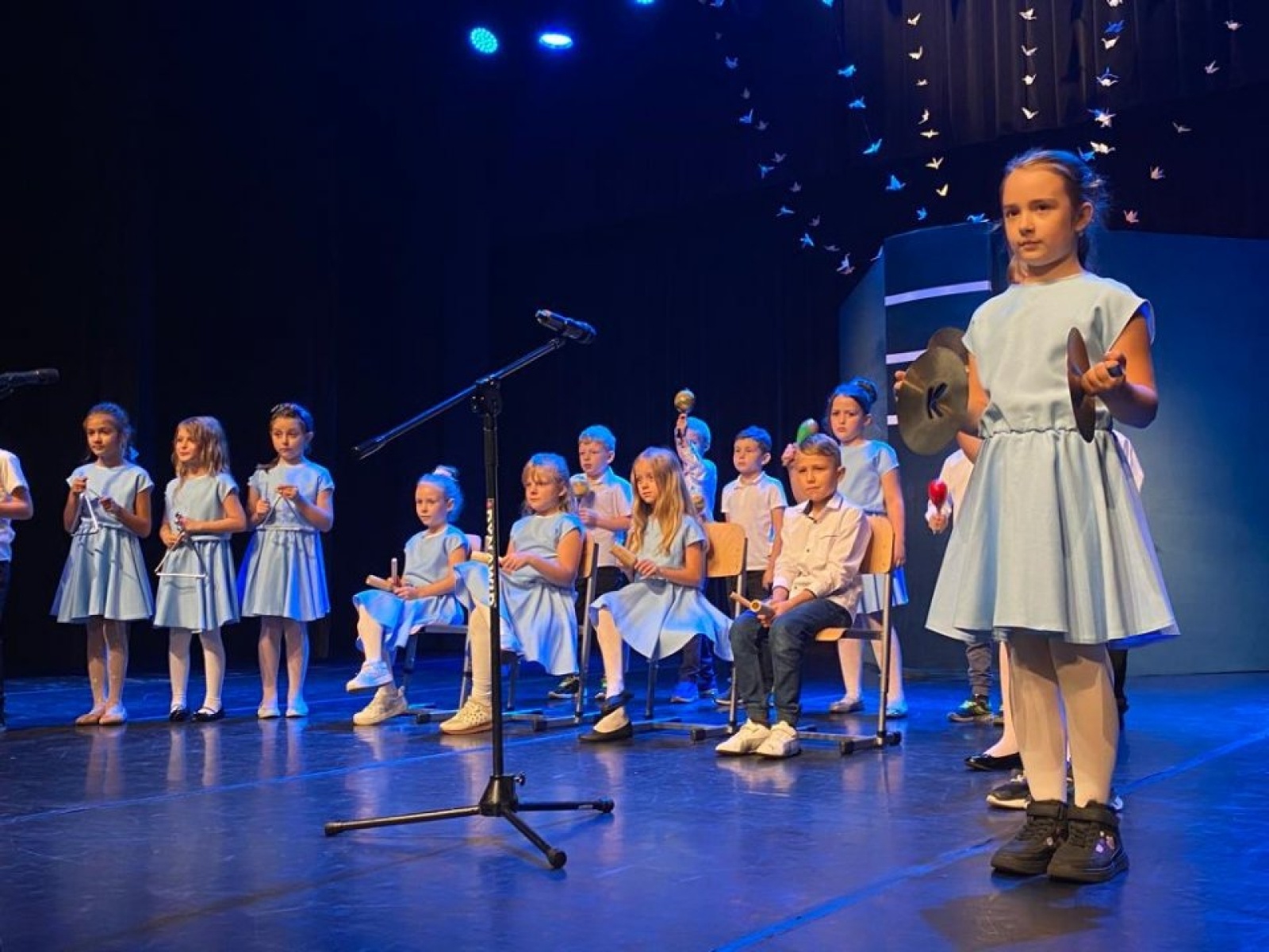 Zdjęcie w galerii na portalu naszwodzislaw.com: Rydułtowscy nauczyciele i pracownicy oświaty świętowali Dzień Edukacji Narodowej [FOTO] wiadomości z regionu