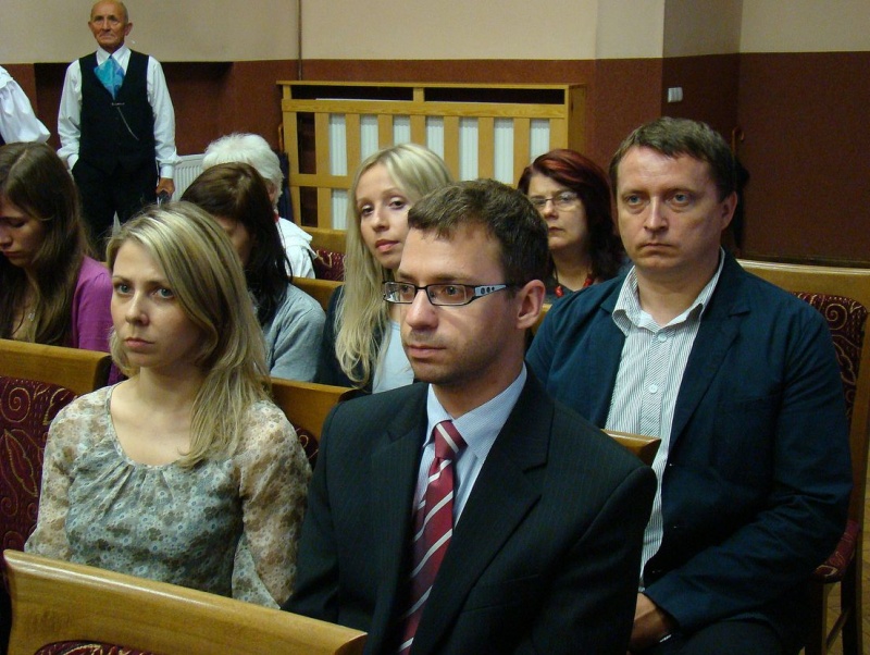 Zdjęcie w galerii na portalu naszwodzislaw.com: Starosta wręczył zwycięzcom dyplomy wiadomości z regionu