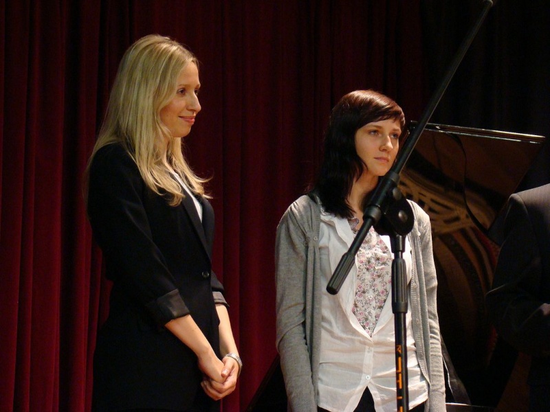 Zdjęcie w galerii na portalu naszwodzislaw.com: Starosta wręczył zwycięzcom dyplomy wiadomości z regionu