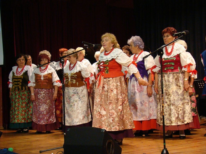 Zdjęcie w galerii na portalu naszwodzislaw.com: Starosta wręczył zwycięzcom dyplomy wiadomości z regionu