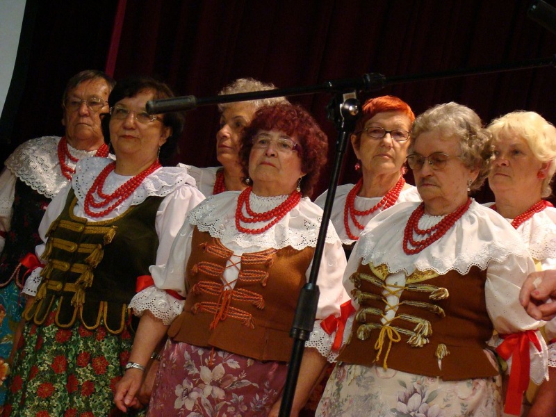 Zdjęcie w galerii na portalu naszwodzislaw.com: Starosta wręczył zwycięzcom dyplomy wiadomości z regionu