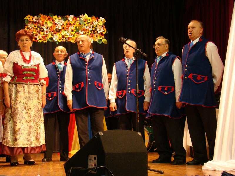 Zdjęcie w galerii na portalu naszwodzislaw.com: Starosta wręczył zwycięzcom dyplomy wiadomości z regionu