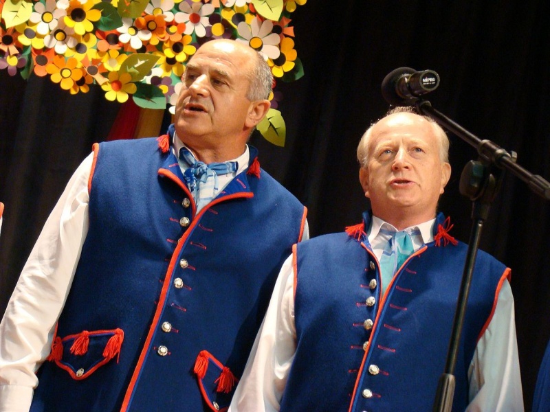 Zdjęcie w galerii na portalu naszwodzislaw.com: Starosta wręczył zwycięzcom dyplomy wiadomości z regionu