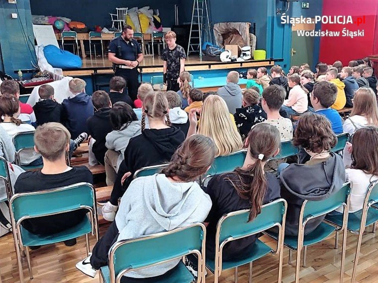 Zdjęcie w galerii na portalu naszwodzislaw.com: O bezpieczeństwie na drodze w szkole w Syryni wiadomości z regionu