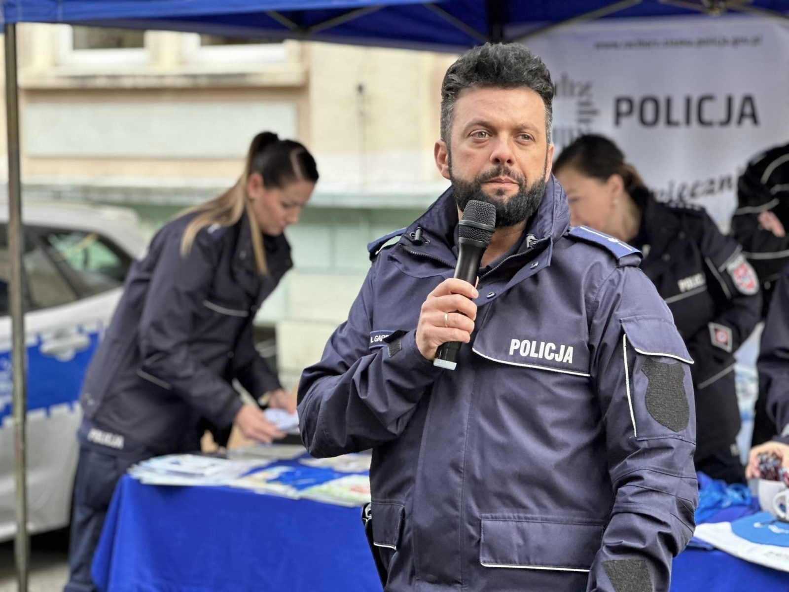 Zdjęcie w galerii na portalu naszwodzislaw.com: Razem bezpieczniej – akcja Instytutu Studiów Społecznych wiadomości z regionu