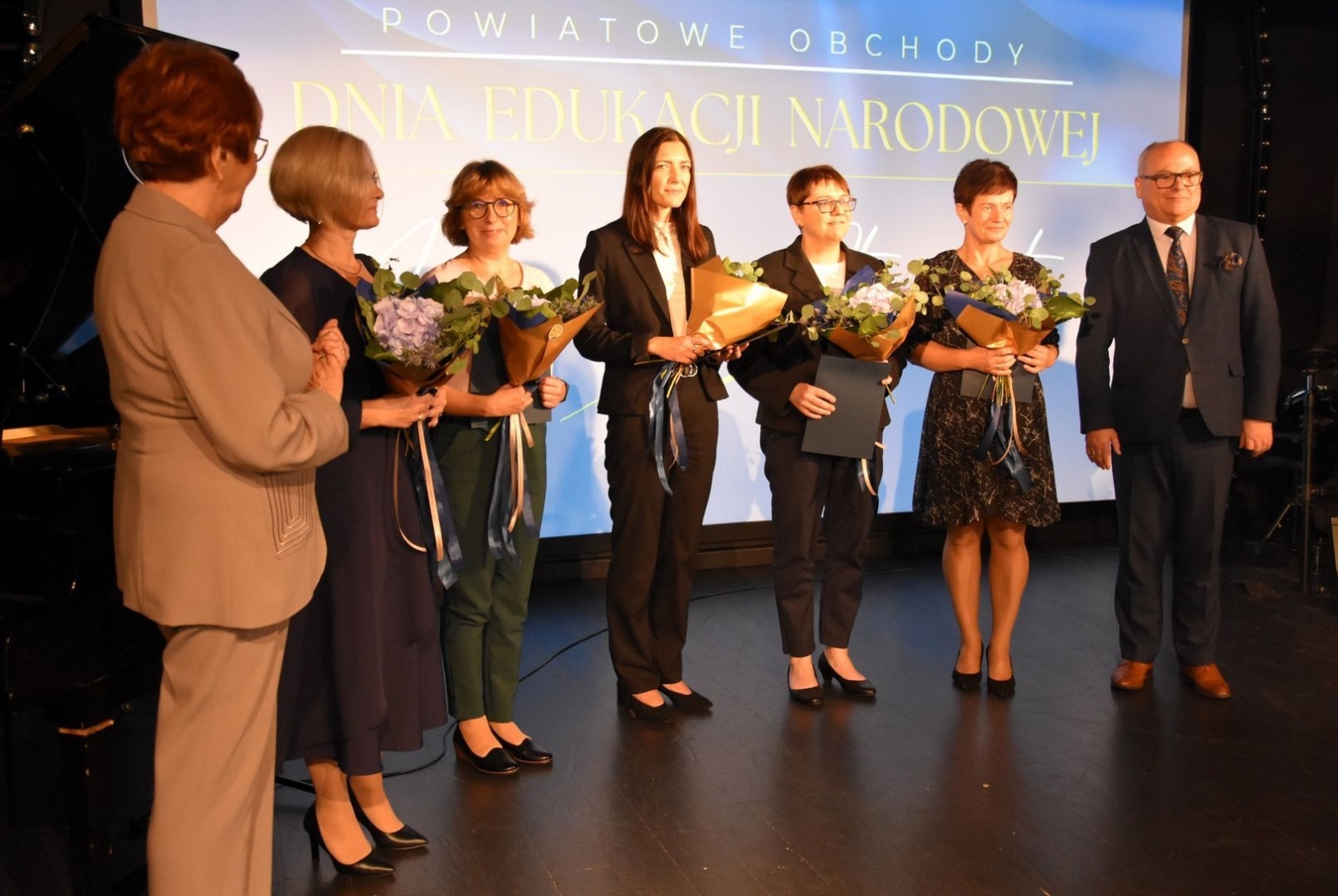 Zdjęcie w galerii na portalu naszwodzislaw.com: Powiatowa oświata ma już 25 lat! [FOTO] wiadomości z regionu