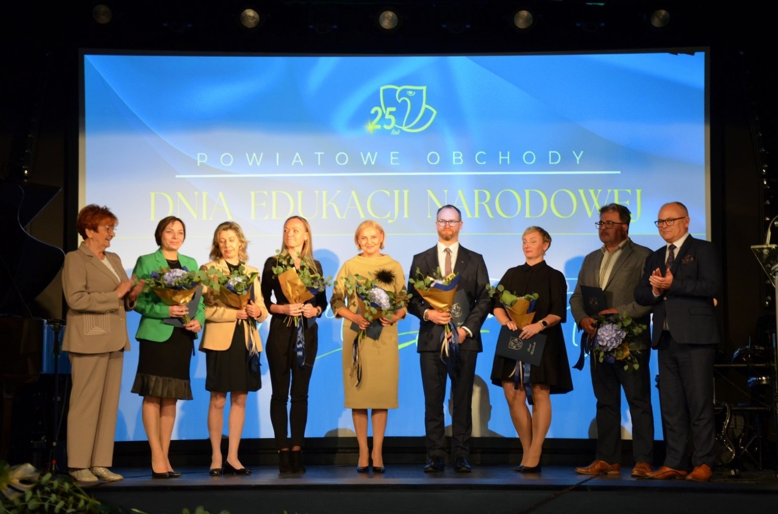 Zdjęcie w galerii na portalu naszwodzislaw.com: Powiatowa oświata ma już 25 lat! [FOTO] wiadomości z regionu