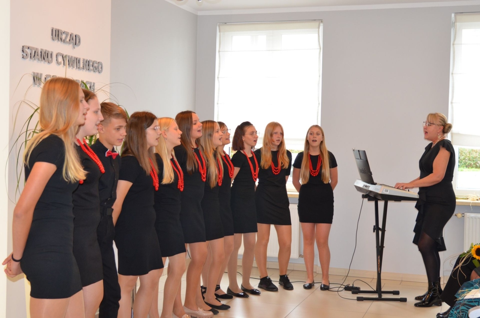 Zdjęcie w galerii na portalu naszwodzislaw.com: Gminne obchody Dnia Edukacji Narodowej w Gorzycach wiadomości z regionu