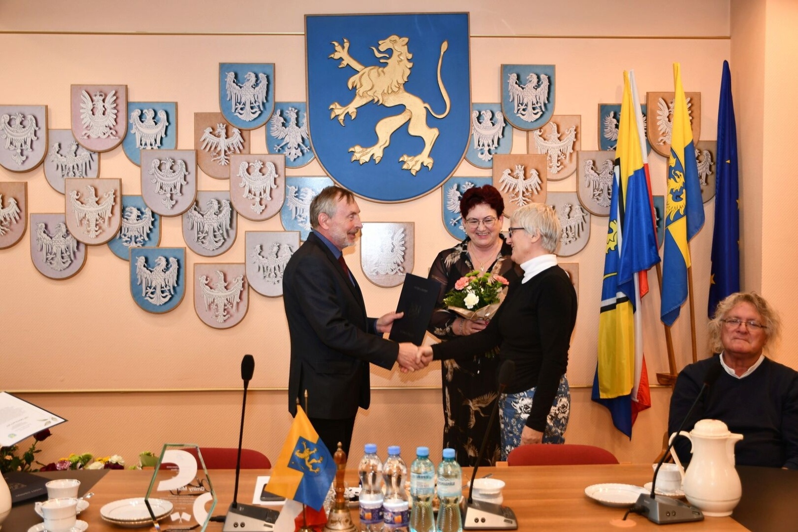 Zdjęcie w galerii na portalu naszwodzislaw.com: Marklowice. Wyróżniający się nauczyciele docenieni [FOTO] wiadomości z regionu