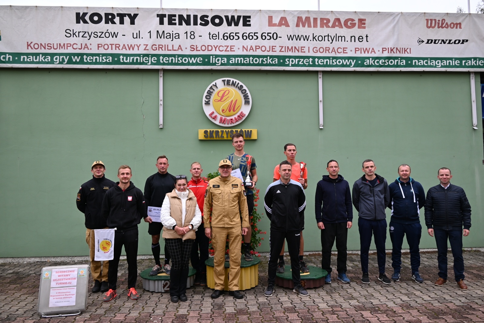 Zdjęcie w galerii na portalu naszwodzislaw.com: Tenis ziemny. Strażacy rywalizowali o puchar komendanta wojewódzkiego wiadomości z regionu