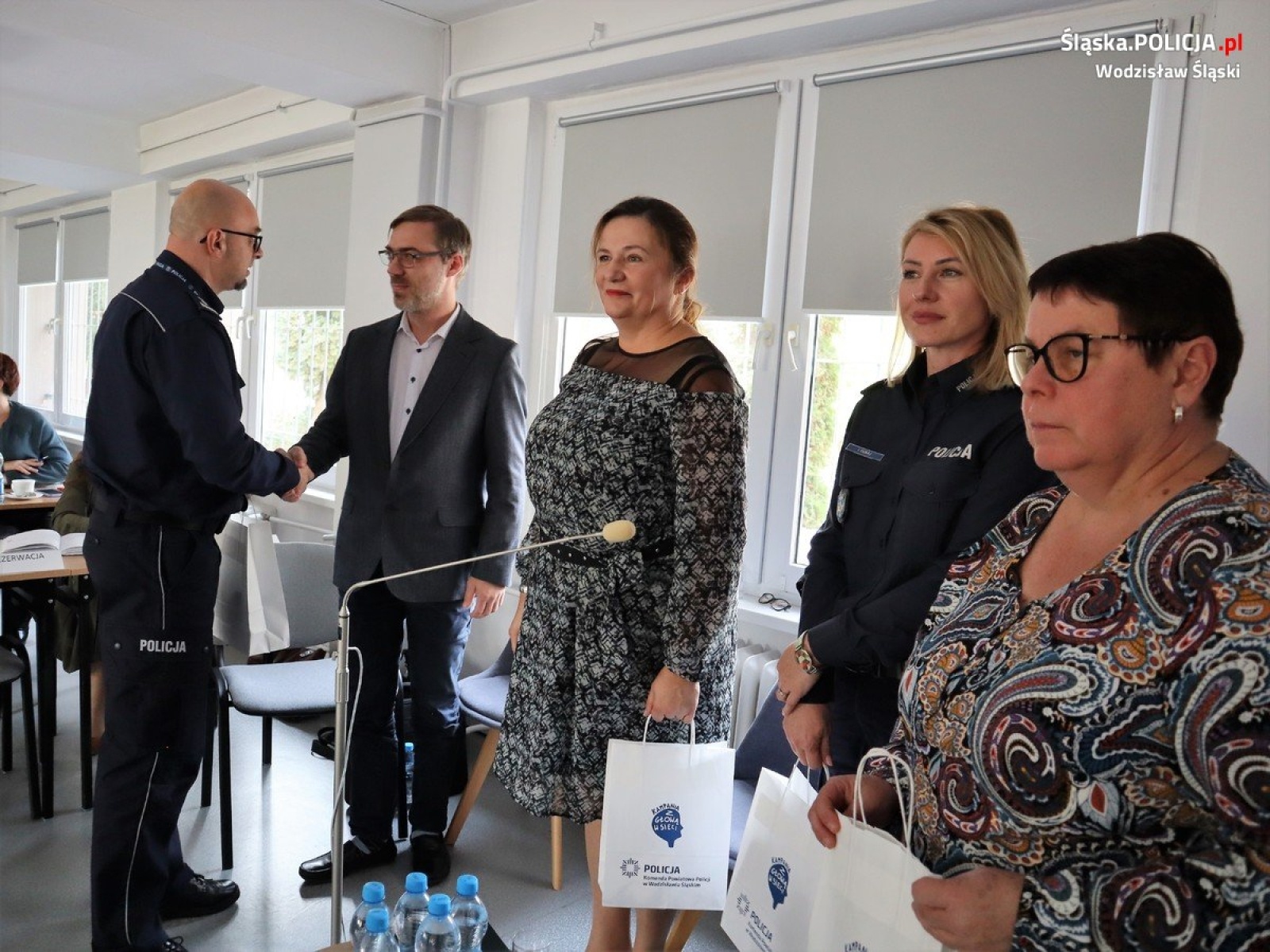 Zdjęcie w galerii na portalu naszwodzislaw.com: Bezpieczeństwo w cyberprzestrzeni. Debata społeczna za nami wiadomości z regionu