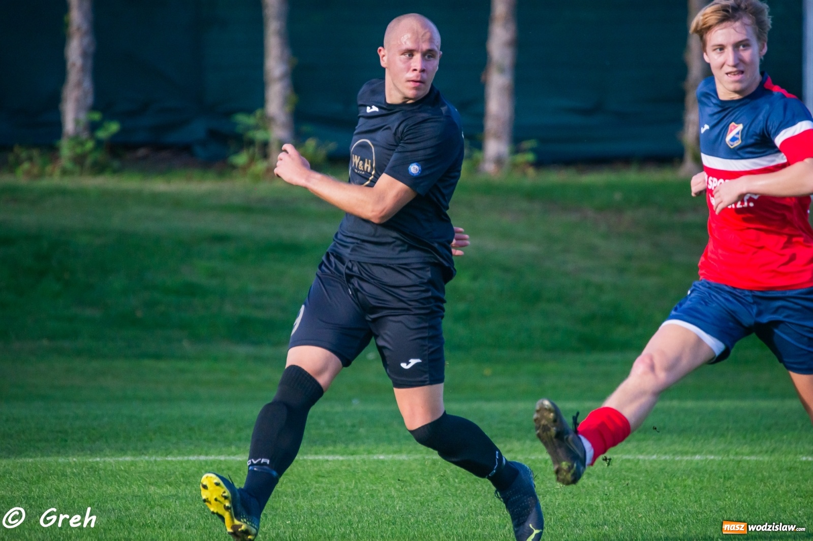 Zdjęcie w galerii na portalu naszwodzislaw.com: Wyrównany bój Kolejarza i Rozwoju zakończony podziałem punktów [FOTO] wiadomości z regionu