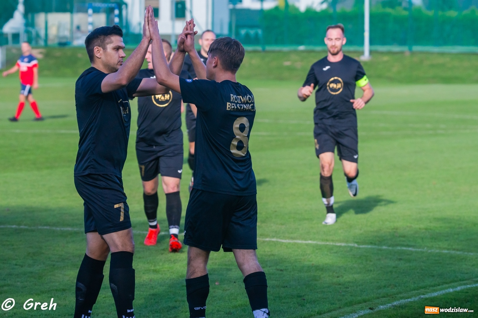 Zdjęcie w galerii na portalu naszwodzislaw.com: Wyrównany bój Kolejarza i Rozwoju zakończony podziałem punktów [FOTO] wiadomości z regionu