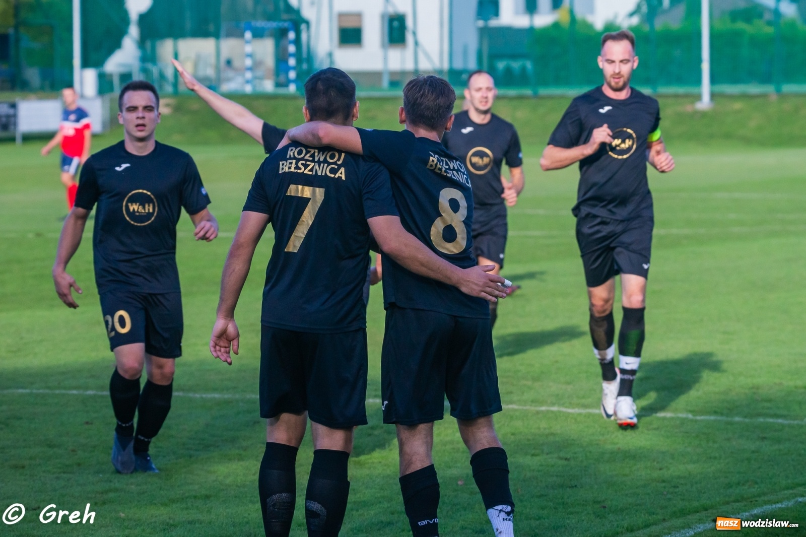 Zdjęcie w galerii na portalu naszwodzislaw.com: Wyrównany bój Kolejarza i Rozwoju zakończony podziałem punktów [FOTO] wiadomości z regionu