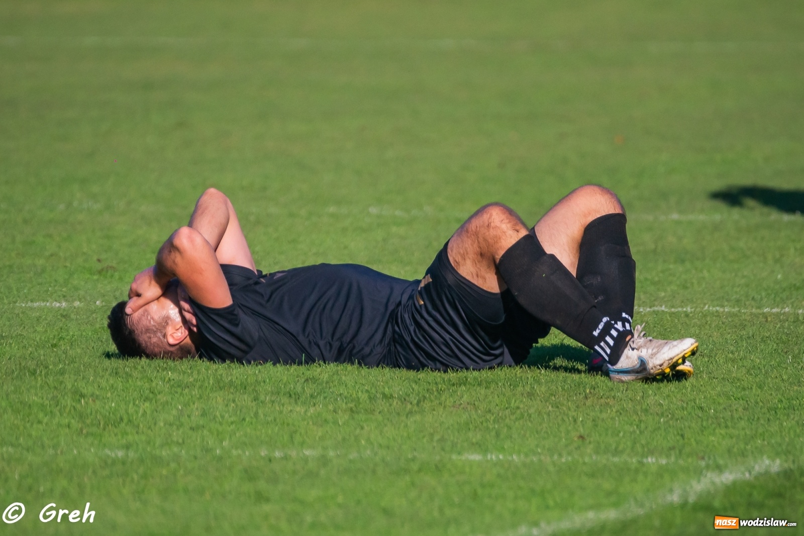 Zdjęcie w galerii na portalu naszwodzislaw.com: Wyrównany bój Kolejarza i Rozwoju zakończony podziałem punktów [FOTO] wiadomości z regionu