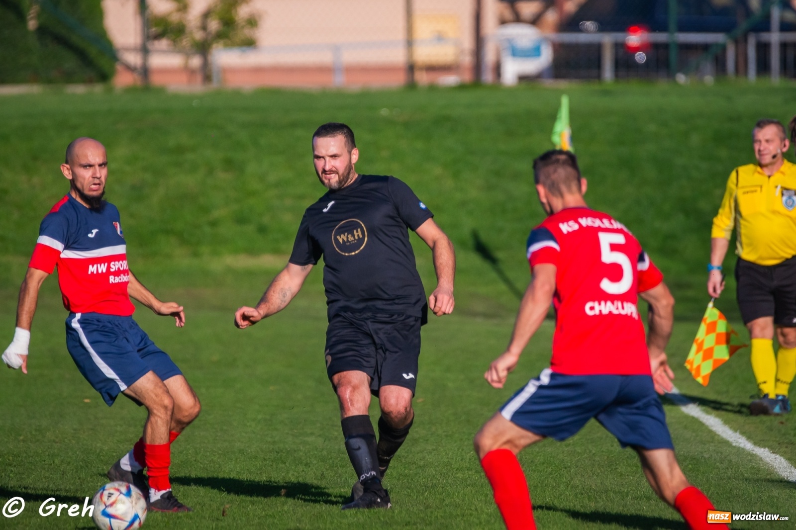 Zdjęcie w galerii na portalu naszwodzislaw.com: Wyrównany bój Kolejarza i Rozwoju zakończony podziałem punktów [FOTO] wiadomości z regionu