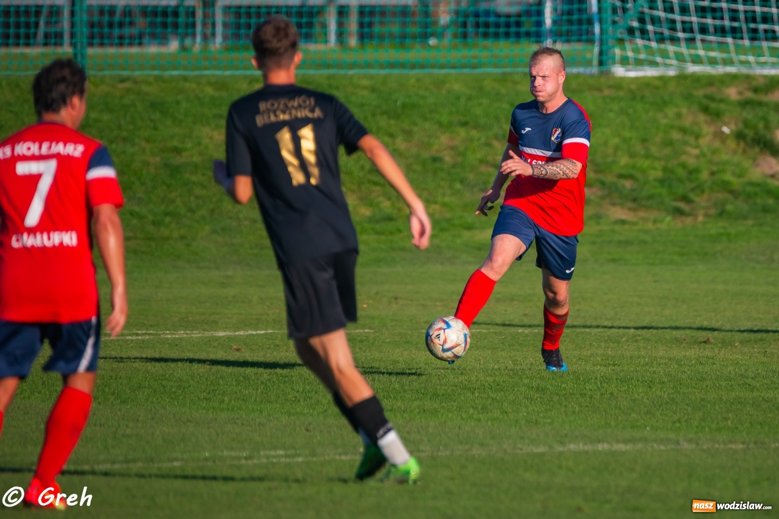 Zdjęcie w galerii na portalu naszwodzislaw.com: Wyrównany bój Kolejarza i Rozwoju zakończony podziałem punktów [FOTO] wiadomości z regionu
