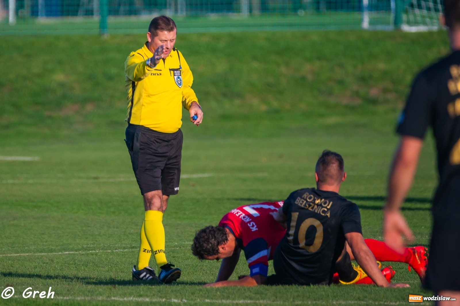 Zdjęcie w galerii na portalu naszwodzislaw.com: Wyrównany bój Kolejarza i Rozwoju zakończony podziałem punktów [FOTO] wiadomości z regionu
