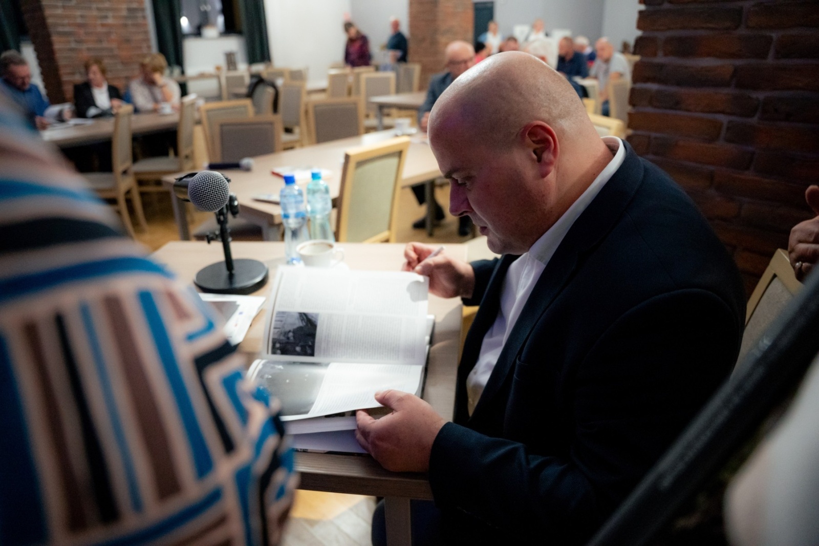 Zdjęcie w galerii na portalu naszwodzislaw.com: Wspólne ścieżki II. Gminy na królewskim szlaku. Promocja najnowszej publikacji za nami wiadomości z regionu