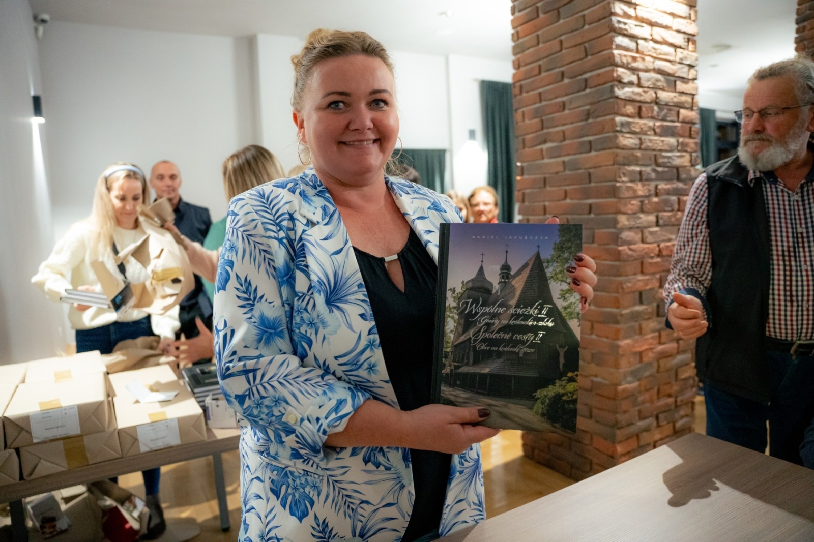 Zdjęcie w galerii na portalu naszwodzislaw.com: Wspólne ścieżki II. Gminy na królewskim szlaku. Promocja najnowszej publikacji za nami wiadomości z regionu